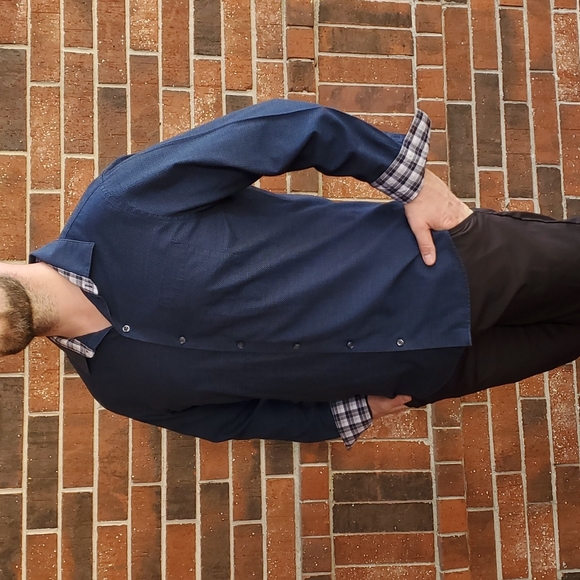 Van Heusen Other - Van Heusen Dress Shirt with Contrast Sleeves - medium